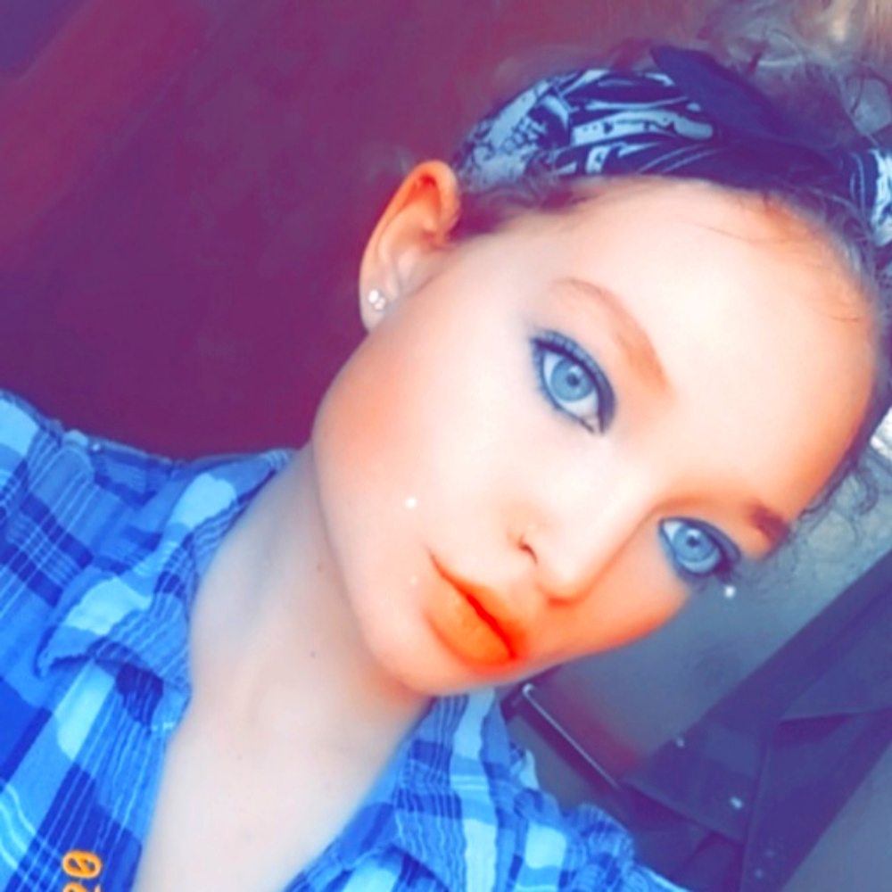 Meet your Posher, Bekah